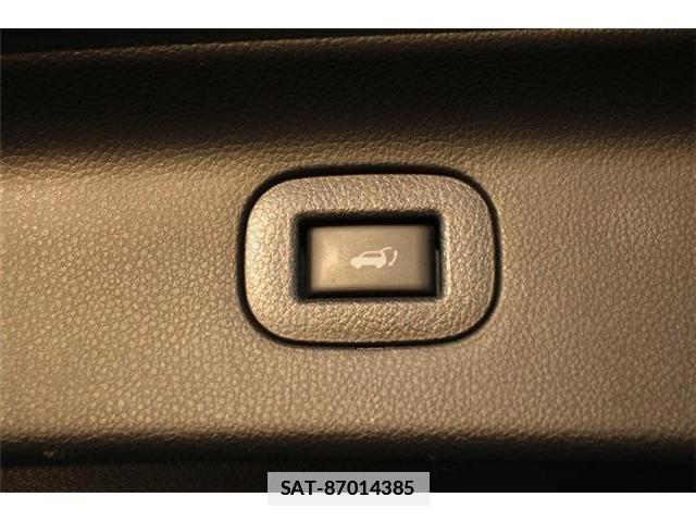 Nissan ELGRAND 2020-11 1235906-5