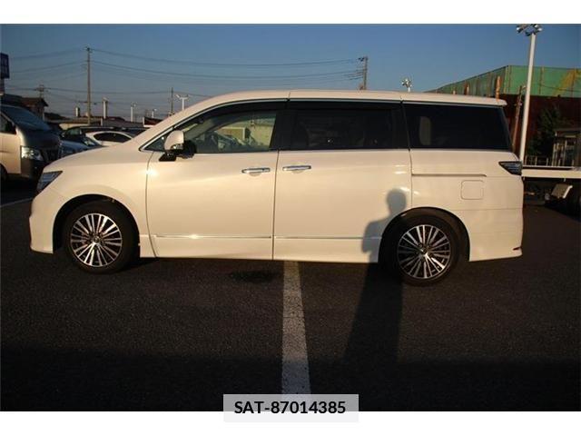 Nissan ELGRAND 2020-11 1235906-8