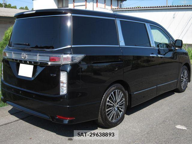Nissan ELGRAND 2023-08 1256622-1