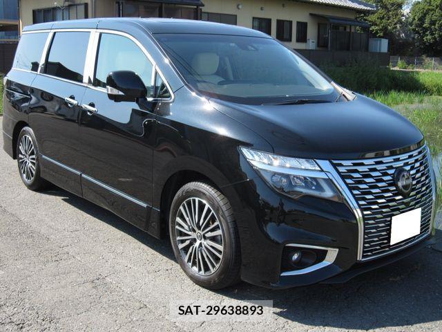 Nissan ELGRAND 2023-08 1256622-2