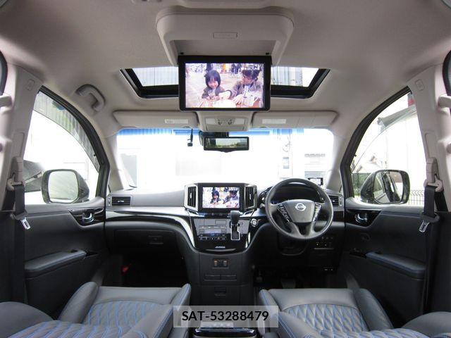 Nissan ELGRAND 2021-02 1271831-10