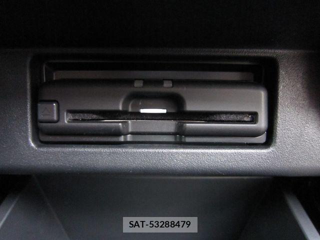 Nissan ELGRAND 2021-02 1271831-19