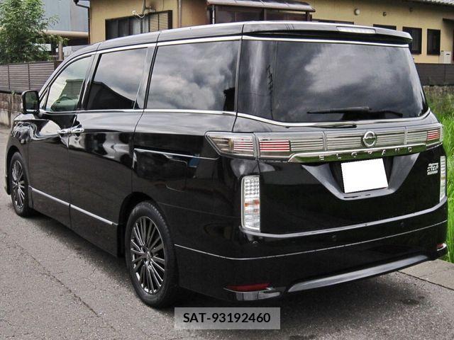 Nissan ELGRAND 2020-03 1291103-3