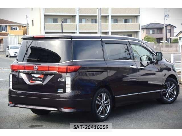 Nissan ELGRAND 2013-09 1299228-8