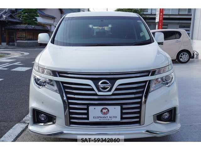 Nissan ELGRAND 2018-02 1301582-6