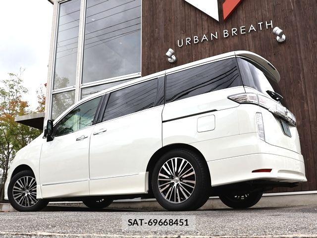 Nissan ELGRAND 2016-03 1354021-10
