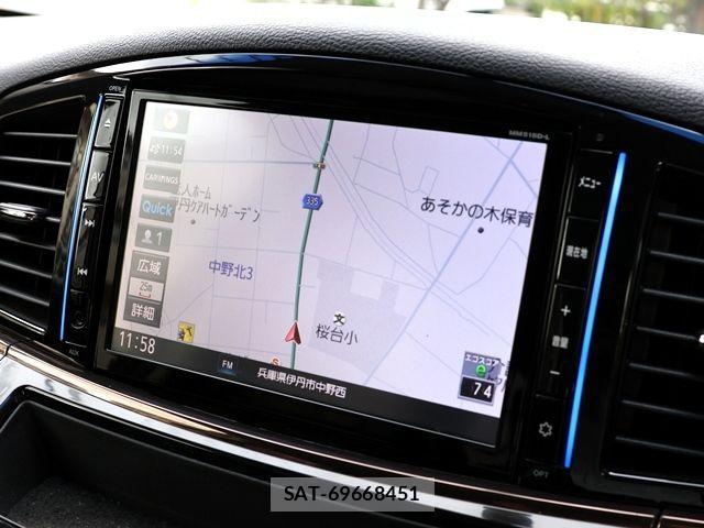 Nissan ELGRAND 2016-03 1354021-17