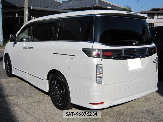Nissan ELGRAND 2021-07 1380569-3
