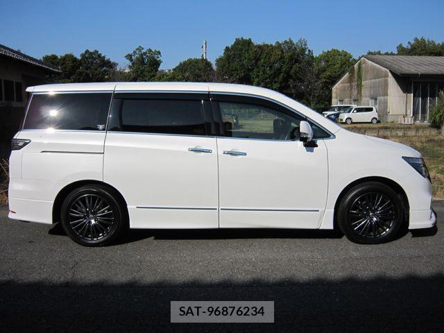 Nissan ELGRAND 2021-07 1380569-6