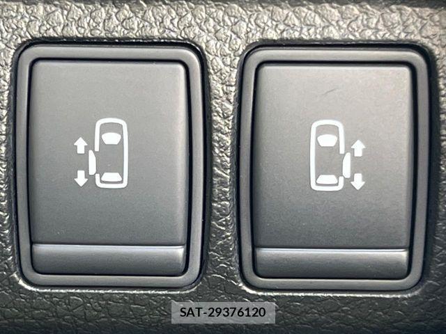 Nissan ELGRAND 2014-03 1445454-6