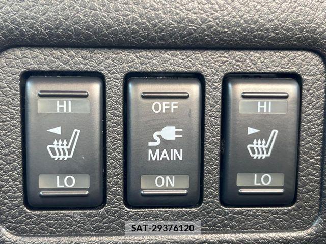 Nissan ELGRAND 2014-03 1445454-7