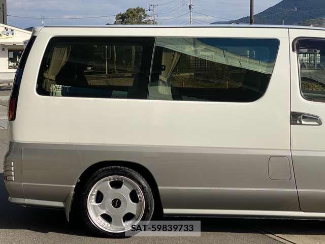 Nissan ELGRAND 1999-11 1489045-18