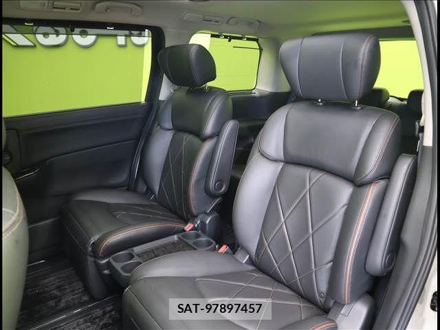 Nissan ELGRAND 2018-06 1585361-28