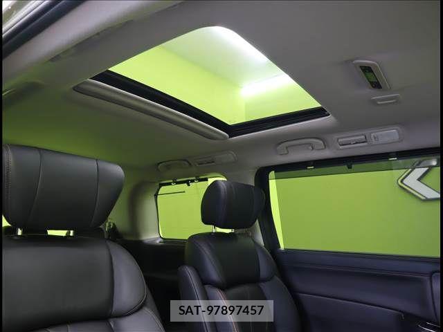 Nissan ELGRAND 2018-06 1585361-7