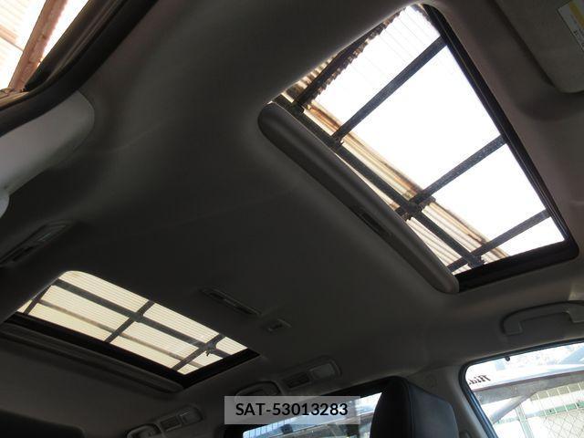 Nissan ELGRAND 2019-02 1659641-16