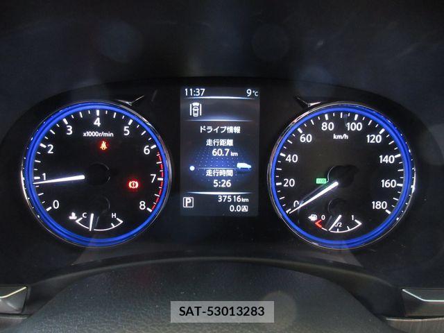 Nissan ELGRAND 2019-02 1659641-17