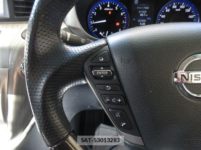 Nissan ELGRAND 2019-02 1659641-23