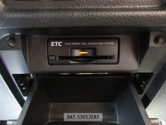 Nissan ELGRAND 2019-02 1659641-26