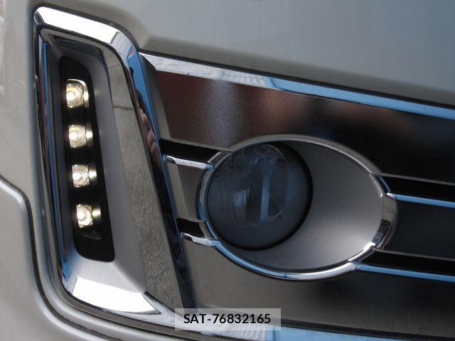 Nissan ELGRAND 2014-07 1824250-10