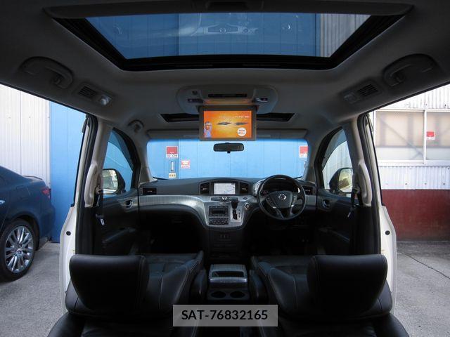 Nissan ELGRAND 2014-07 1824250-12