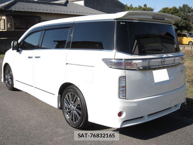 Nissan ELGRAND 2014-07 1824250-3
