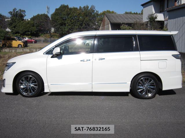 Nissan ELGRAND 2014-07 1824250-7