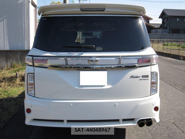 Nissan ELGRAND 2018-05 1824243-5