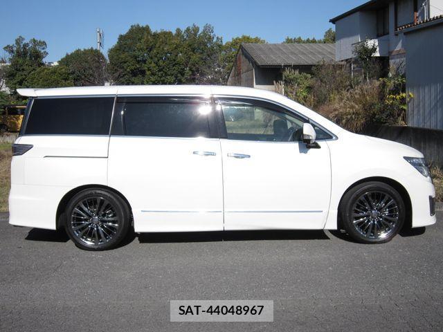 Nissan ELGRAND 2018-05 1824243-6