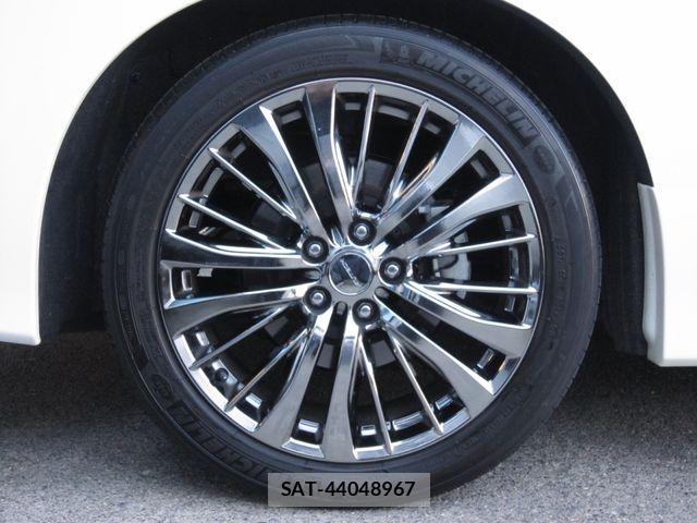Nissan ELGRAND 2018-05 1824243-8