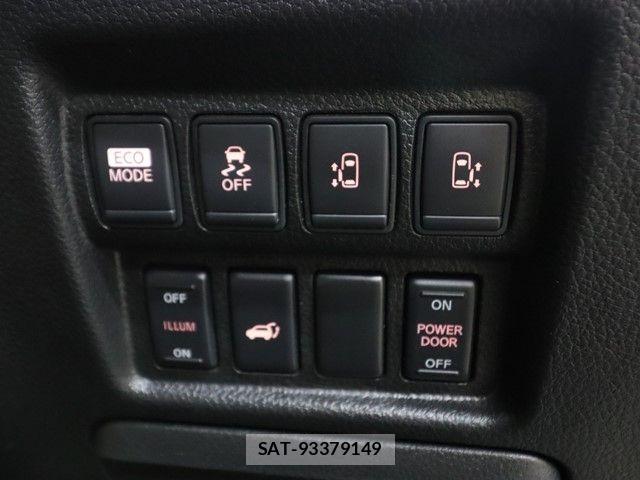 Nissan ELGRAND 2013-01 2008613-24