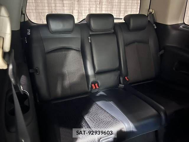 Nissan ELGRAND 2015-07 2486016-10