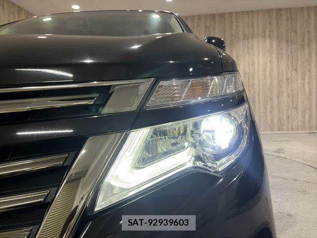 Nissan ELGRAND 2015-07 2486016-13