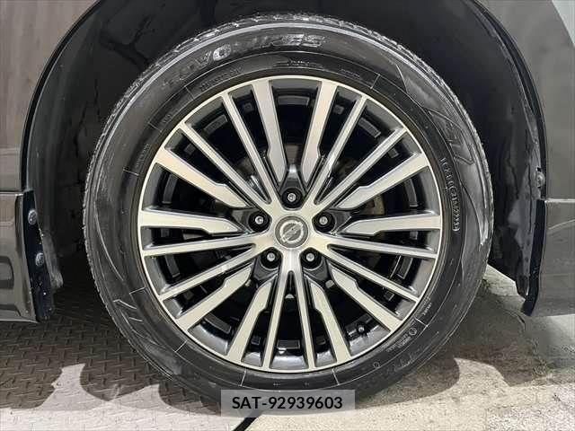 Nissan ELGRAND 2015-07 2486016-15