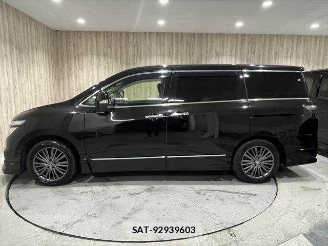 Nissan ELGRAND 2015-07 2486016-22