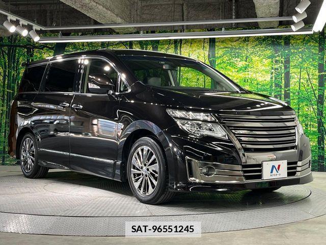 Nissan ELGRAND 2019-09 2664100-17