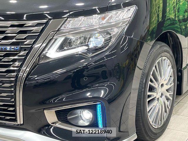 Nissan ELGRAND 2021-08 3714117-12