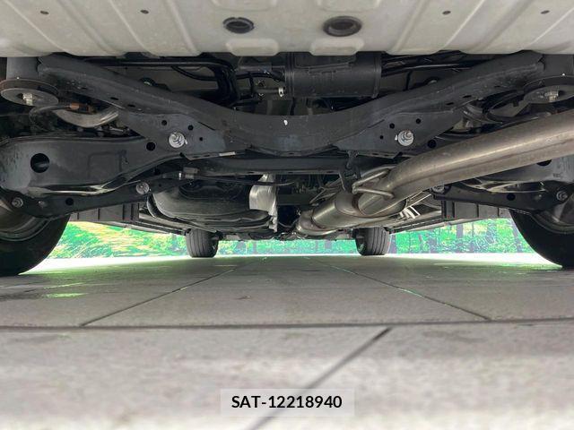 Nissan ELGRAND 2021-08 3714117-19