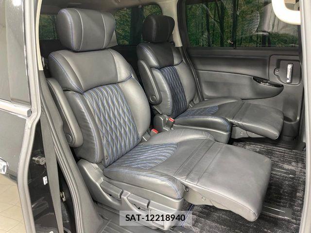 Nissan ELGRAND 2021-08 3714117-8