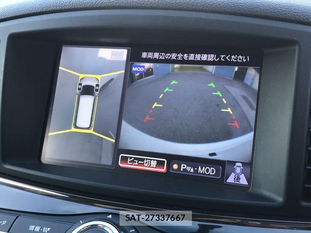 Nissan ELGRAND 2017-07 3714124-14