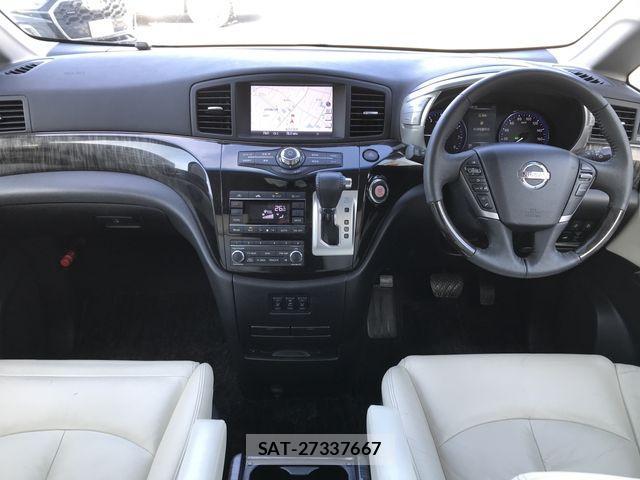 Nissan ELGRAND 2017-07 3714124-1