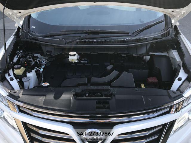 Nissan ELGRAND 2017-07 3714124-28