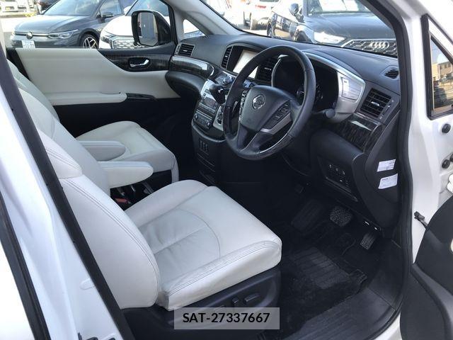 Nissan ELGRAND 2017-07 3714124-6
