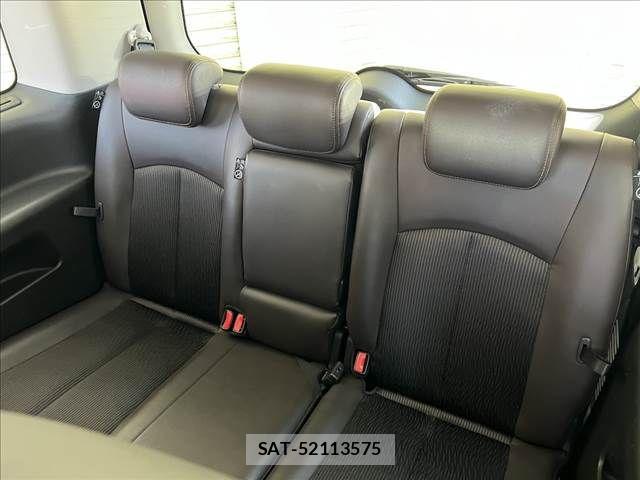 Nissan ELGRAND 2024-03 3768118-9