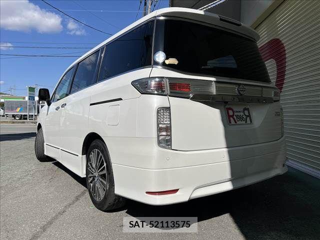 Nissan ELGRAND 2024-03 3768118-4