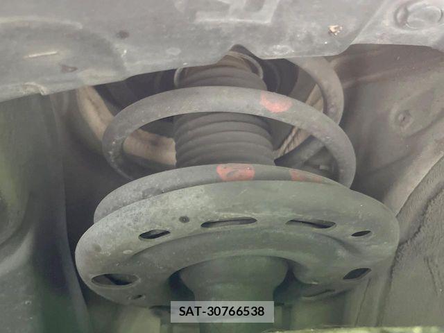 Nissan ELGRAND 2015-11 3832483-19