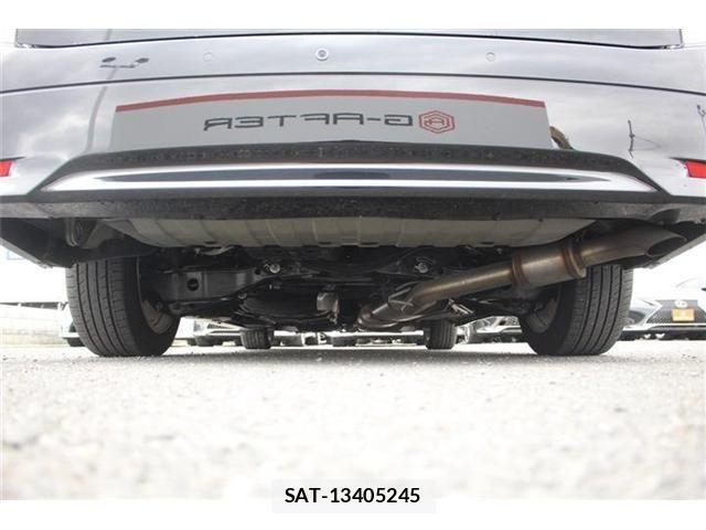 Nissan ELGRAND 2023-08 3905257-16