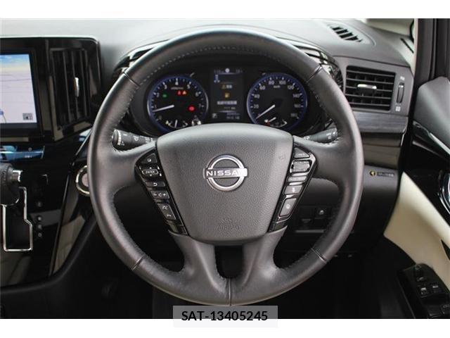 Nissan ELGRAND 2023-08 3905257-21