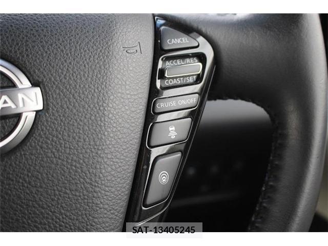Nissan ELGRAND 2023-08 3905257-24