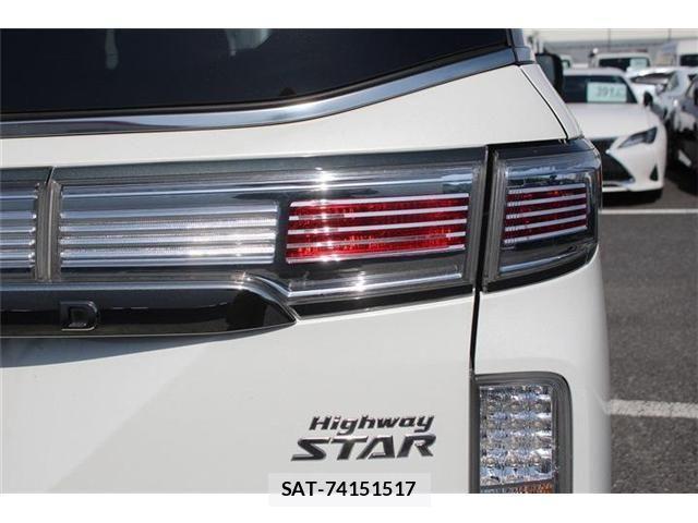 Nissan ELGRAND 2024-03 4041608-13