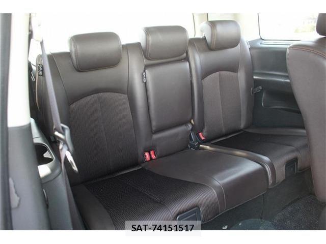 Nissan ELGRAND 2024-03 4041608-18